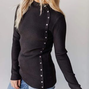 Lucy Avenue Autumn Ribbed Mock Neck Sweater